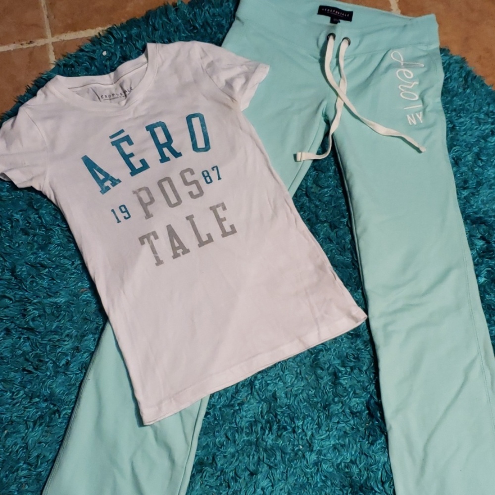 Aeropostale top and bottom set